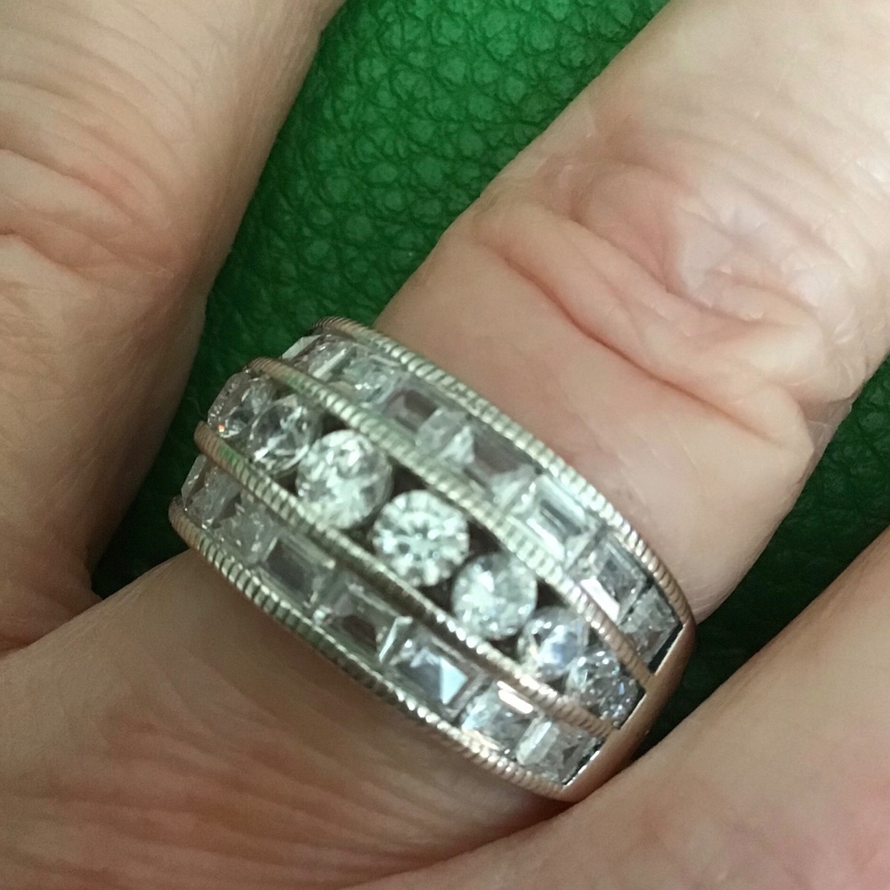 Brand New Sterling silver CZ ring- size 8